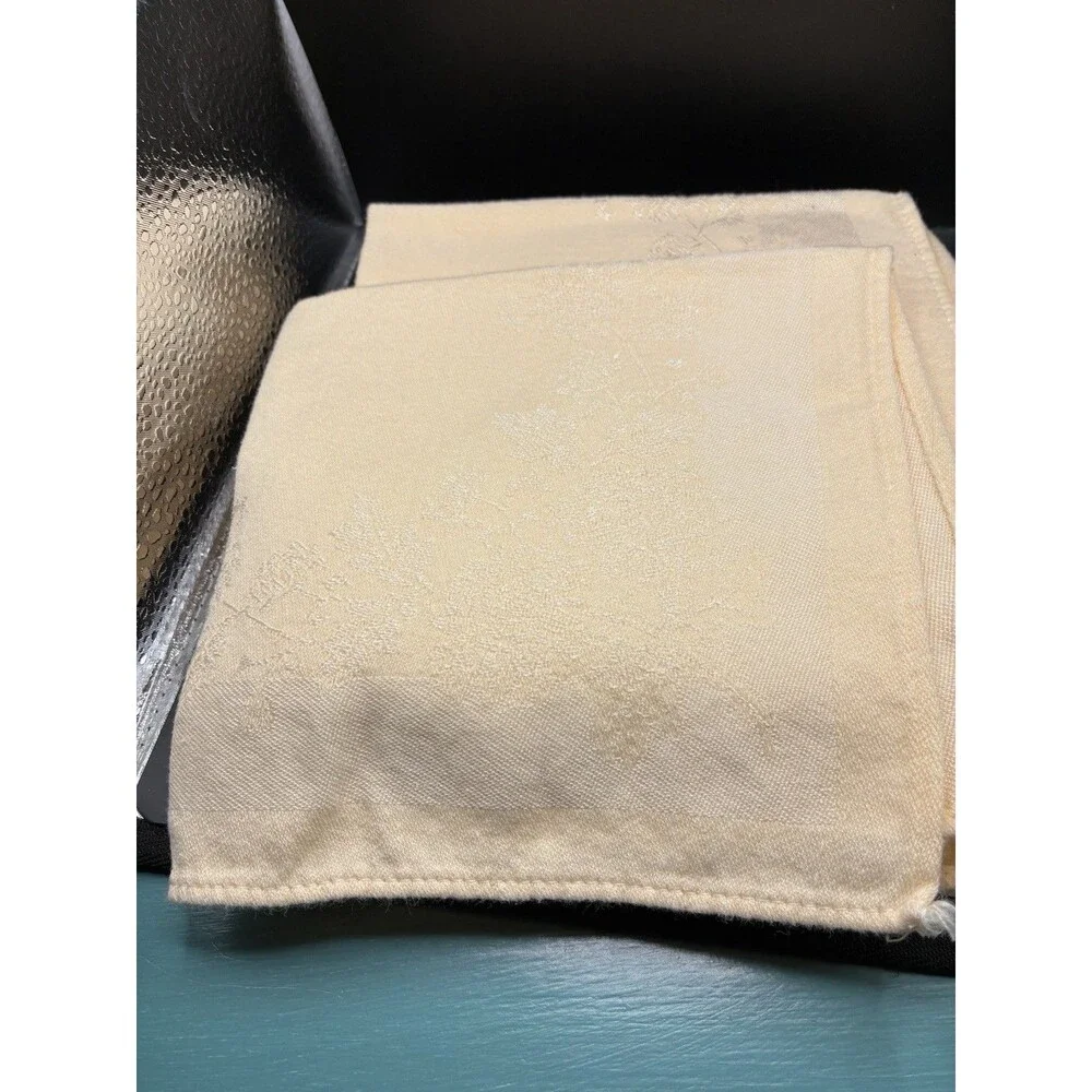 Damask Jacquard Cloth Napkins Set of 8 Floral Cocktail Assorted 13X13”